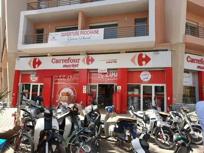 a group of motorcycles parked in front of a store at Cosy studio au centre de Marrakech Netflix in Marrakech