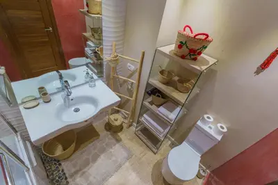 a bathroom with a sink and a toilet at Luxueux 138 m2 avec piscine in Marrakech