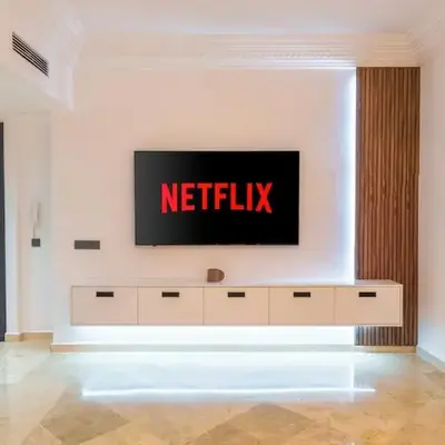 Central Living: Urban Apartment