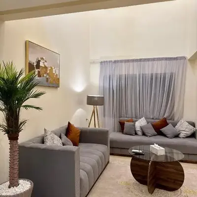 The Cosy Duplex With Gym Access & Near Mall