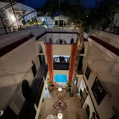 Riad 5 sens