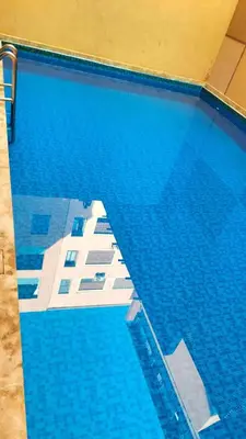 an overhead view of a swimming pool at Nid douillet dans la ville Rose in Marrakech
