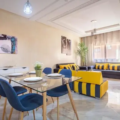 Spacious 2 BR FLAT with Wi-Fi