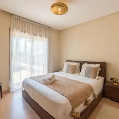 Trois chambres et Jardin Prive a Prestigia