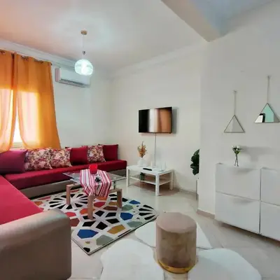 Stylish & Bright Apartment