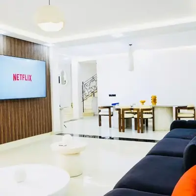 Vaste duplex neuf modernes et raffiné