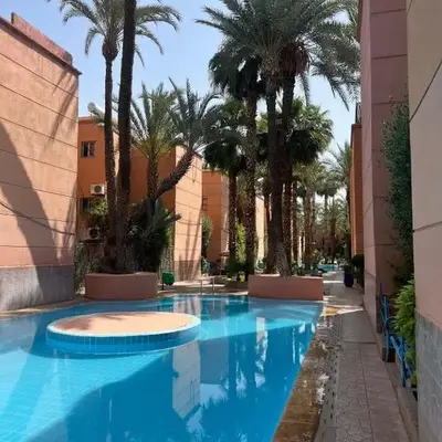Comfortable house with pool