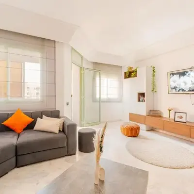 Confort et style en pleins centre de Hivernage