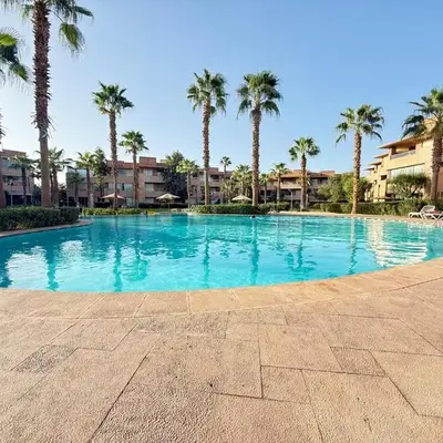 Appartement with a view on the pool