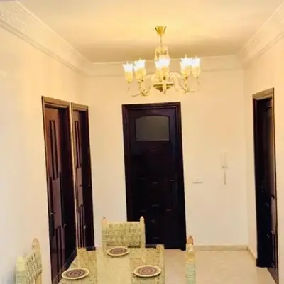 Spacieux appartement juste pour familles réservation juste pour les familles et les couples mariés