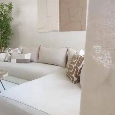 Ochre City apartment Balcony