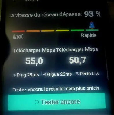 a screenshot of a cell phone screen with a t cell at L'escapade Marrakech - Appartement familiale vue sur Piscine in Marrakech