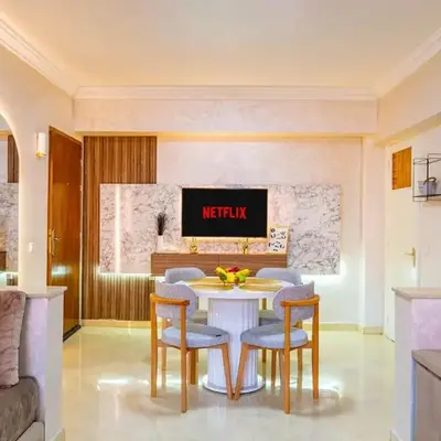 Stylish Apartment in Gueliz by Train & Majorelle
