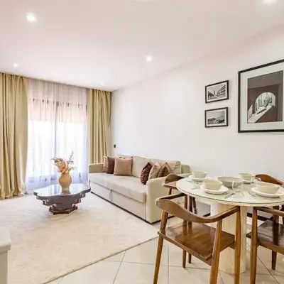 Modern & cozy apartment