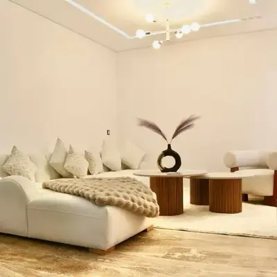 Elegant Luxury Apartment
