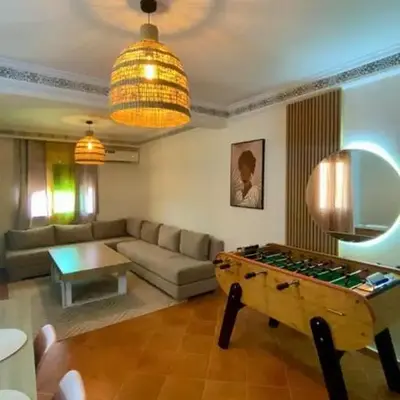 Appartement Marrakech gueliz climatisé avec piscine et baby foot