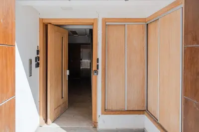 an open door in a room with a hallway at Comfort, ideal location in Guéliz Marrakech in Oulad Akkou