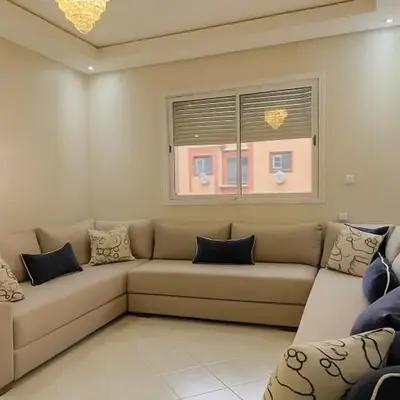 Spacious Apartment Near Menara Garden and Airport