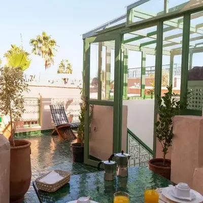 Riad Dar 77 in der Medina mit Terrasse