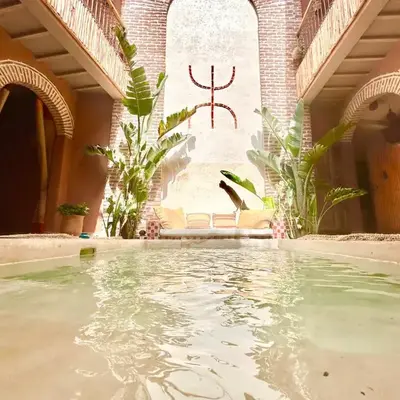 Riad Amara Private pool breakfast