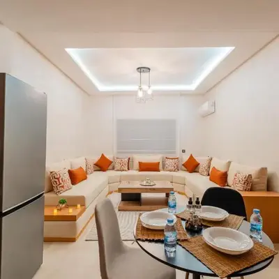 1BR Cosy 2 min M Avenue Parking