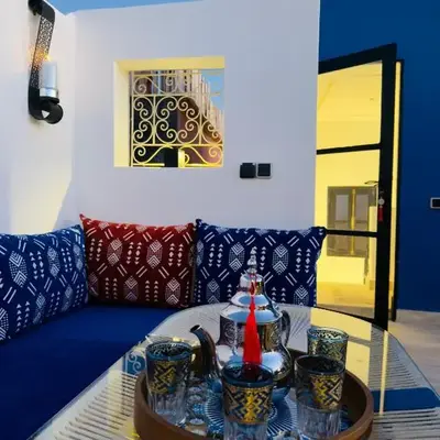 RIAD El Ma