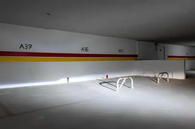a white room with two white chairs in it at grand studio hypercentre de marrakech et proche gare in Marrakech