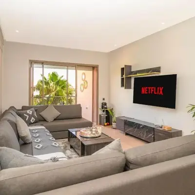 Luxury 3BD Golf View Pool Fast Fiber WiFi