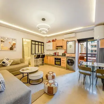 Beautiful apartment in residence with pool