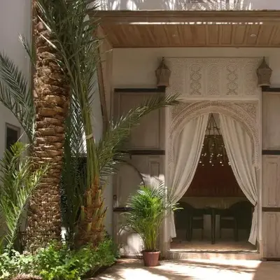 Riad Dar Housnia