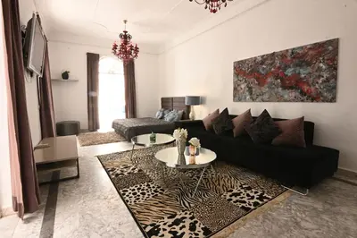 Gallery image of Riad-283 - 5 chambres avec piscine - Marrakech in Marrakech