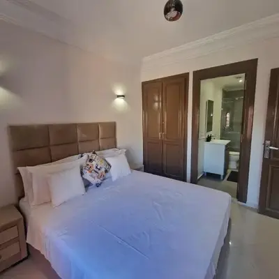 appartement de luxe face la marllette