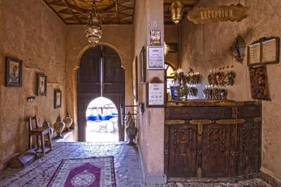an entrance to a building with an archway and a door at Hotel Kasbah Le Mirage & Spa in Marrakech